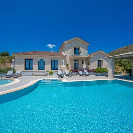 Kaminia Blu Villa Ratzaklíon Eksteriør bilde