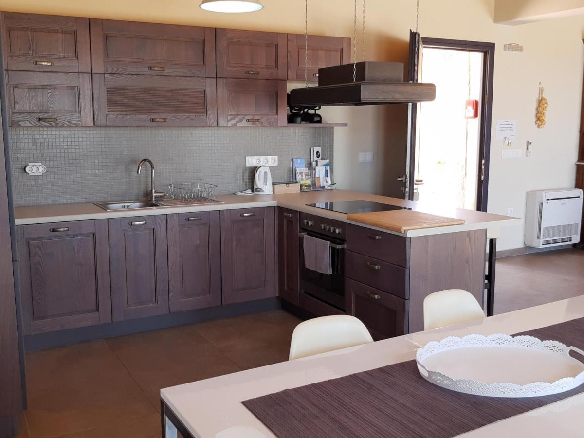 Kaminia Blu Villa Ratzaklíon Eksteriør bilde